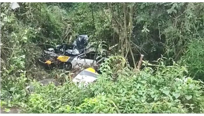 Dois PMs morrem na BR-163 após carro sair da pista e cair em barranco, diz PRF